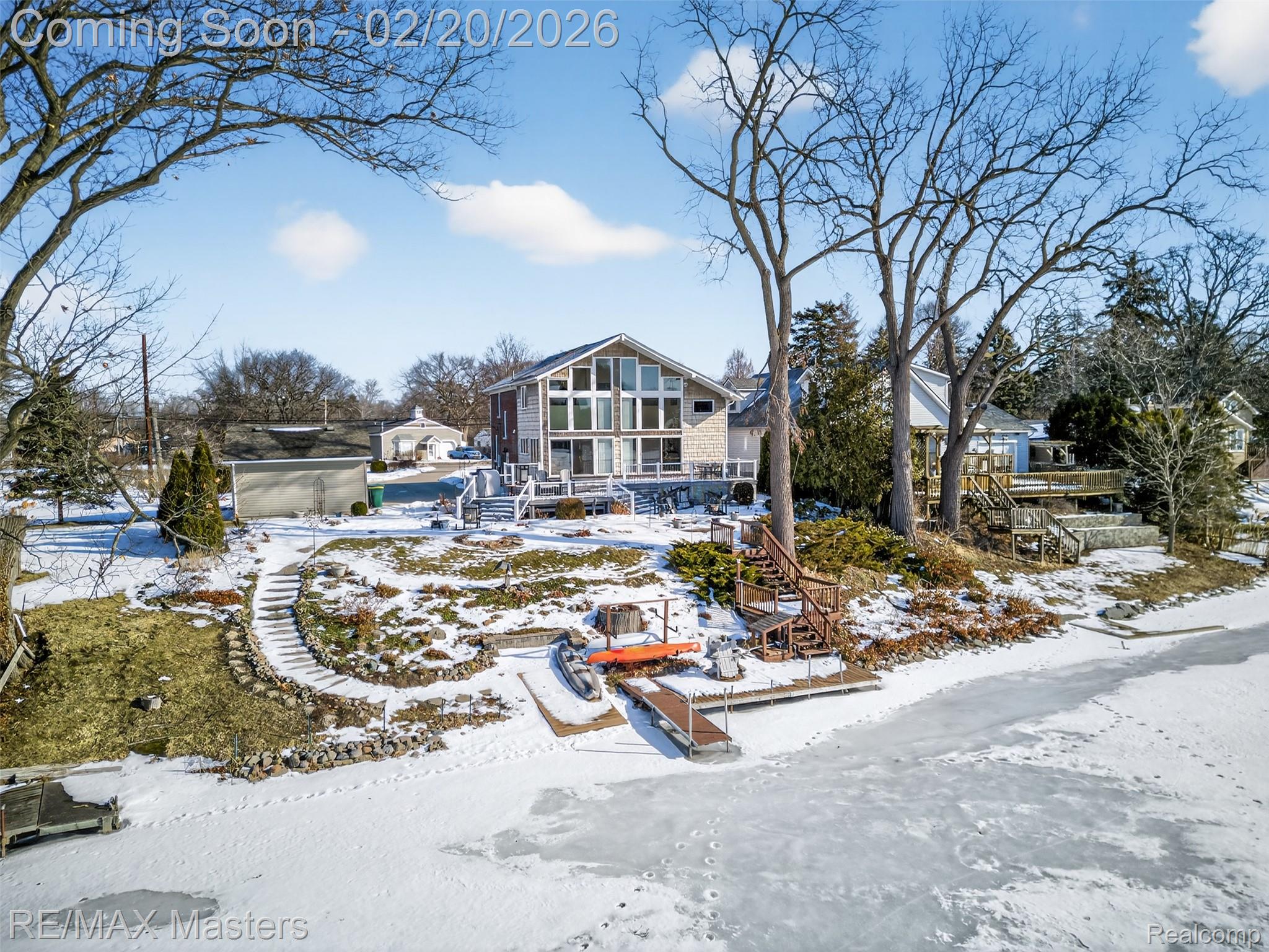 27429 W Huron River Drive