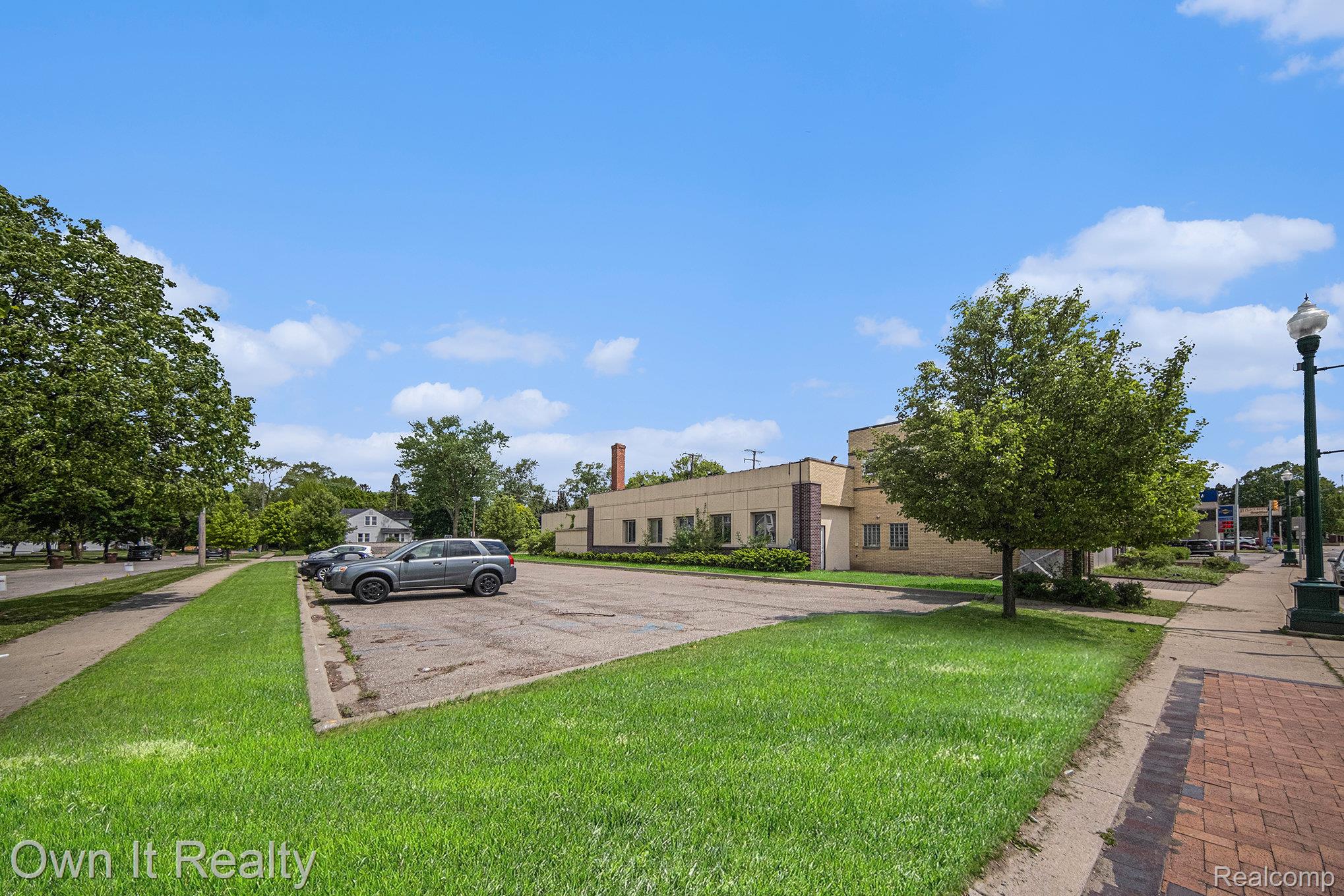 35540 W Michigan Avenue