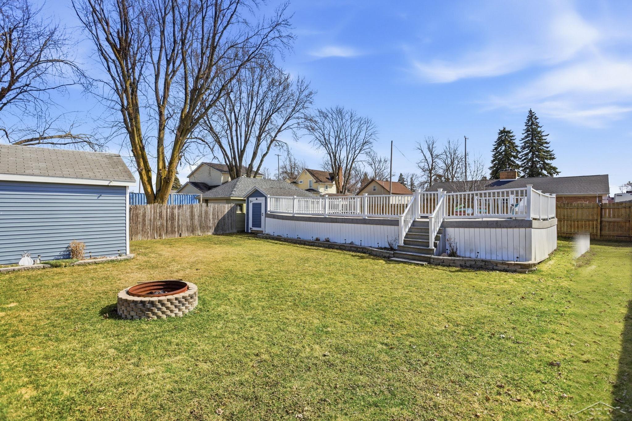 309 W Benjamin Street