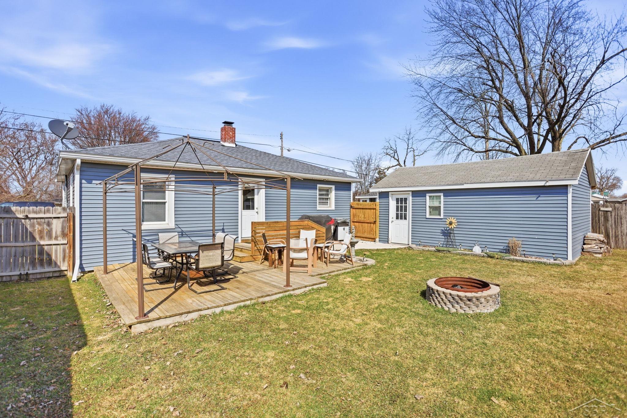 309 W Benjamin Street