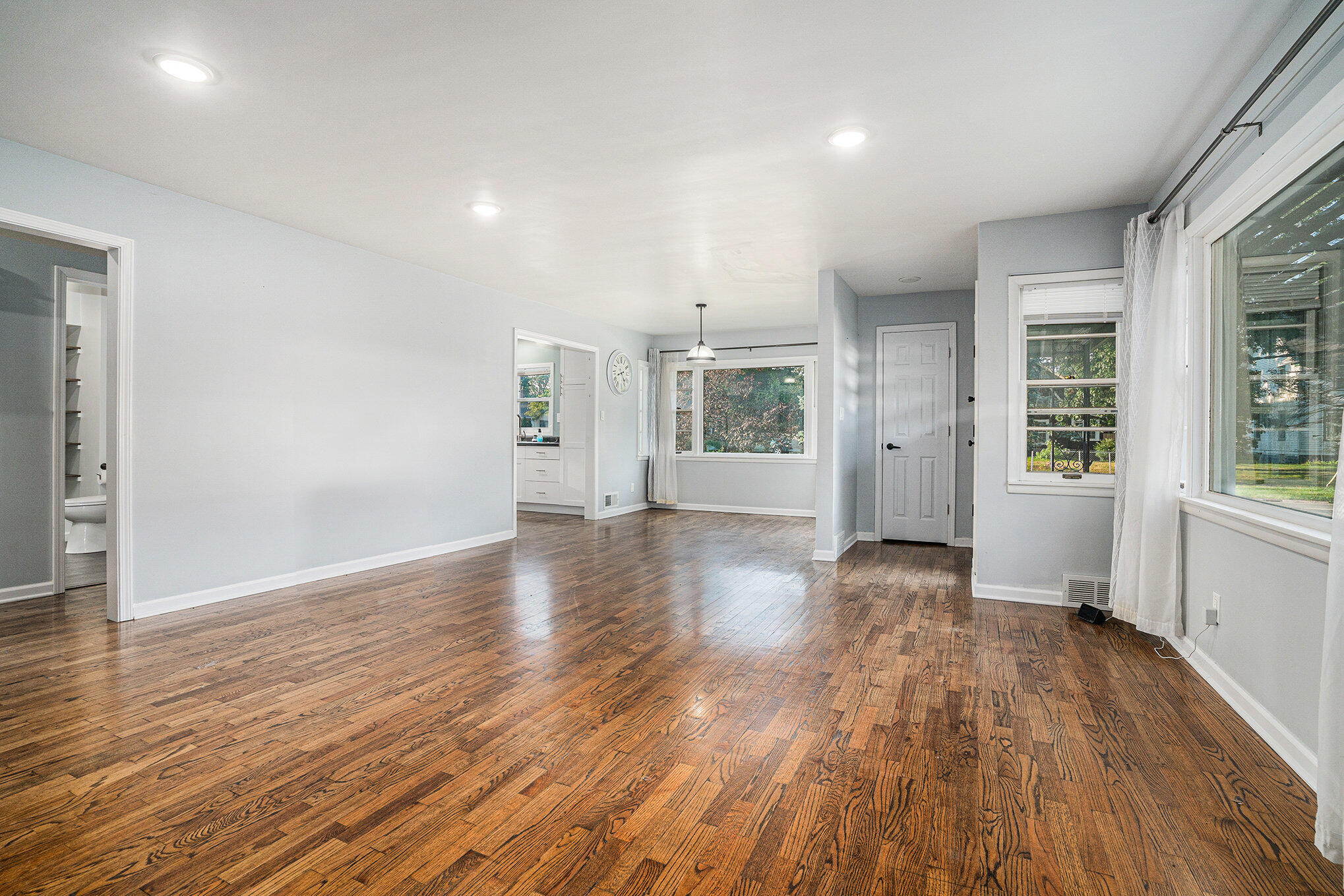 21 S 15th Street