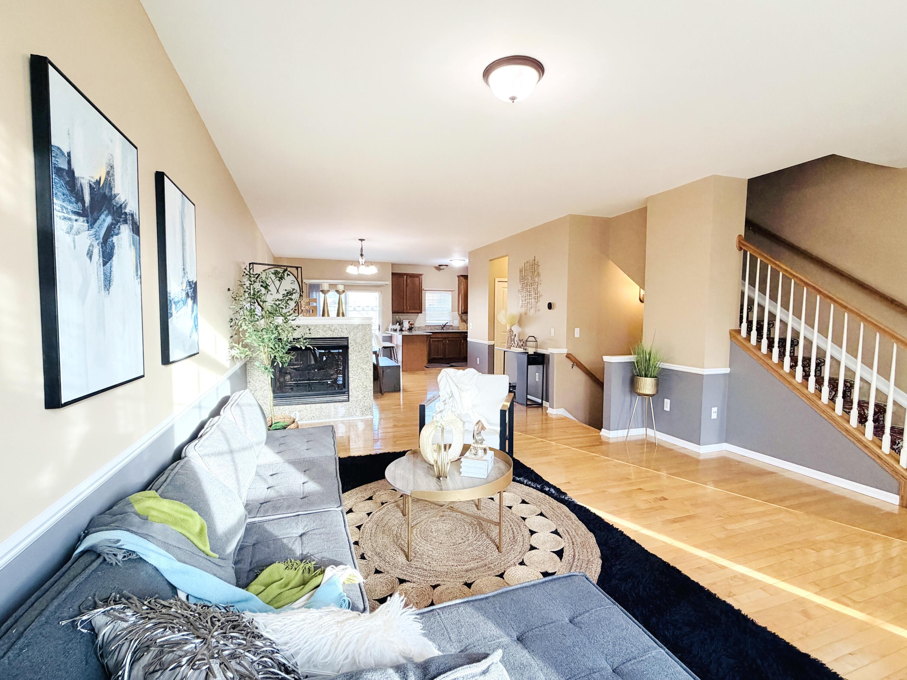 144 Center Boulevard