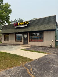 27618 Warren Road Westland City MI 48185
