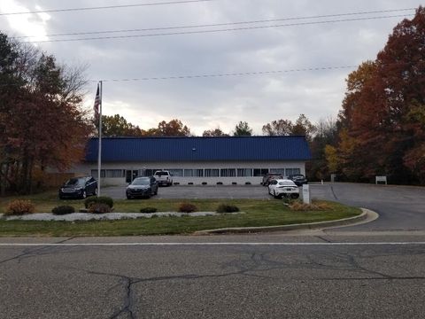 851 E Porter Road Norton Shores City MI 49441