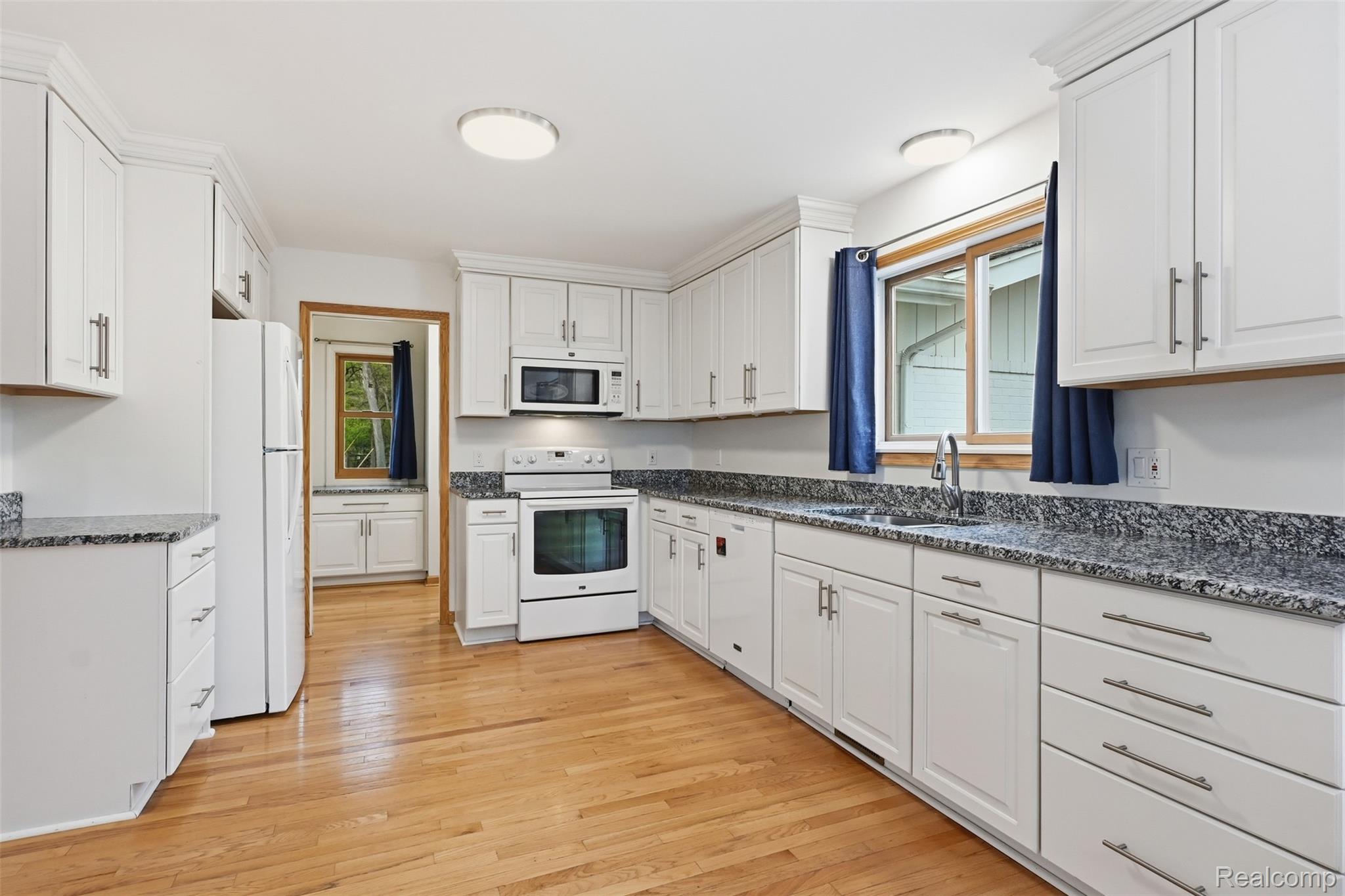 1700 Washington Road