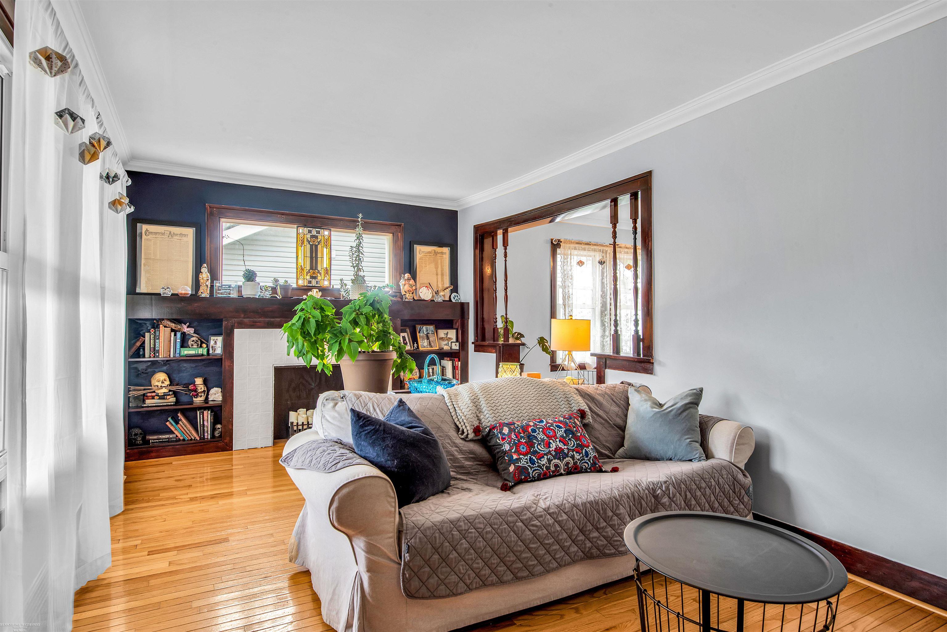 301 Spencer Street