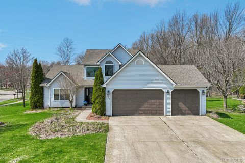 2651 Cherokee Hills Circle Waterford Charter Township MI 48328