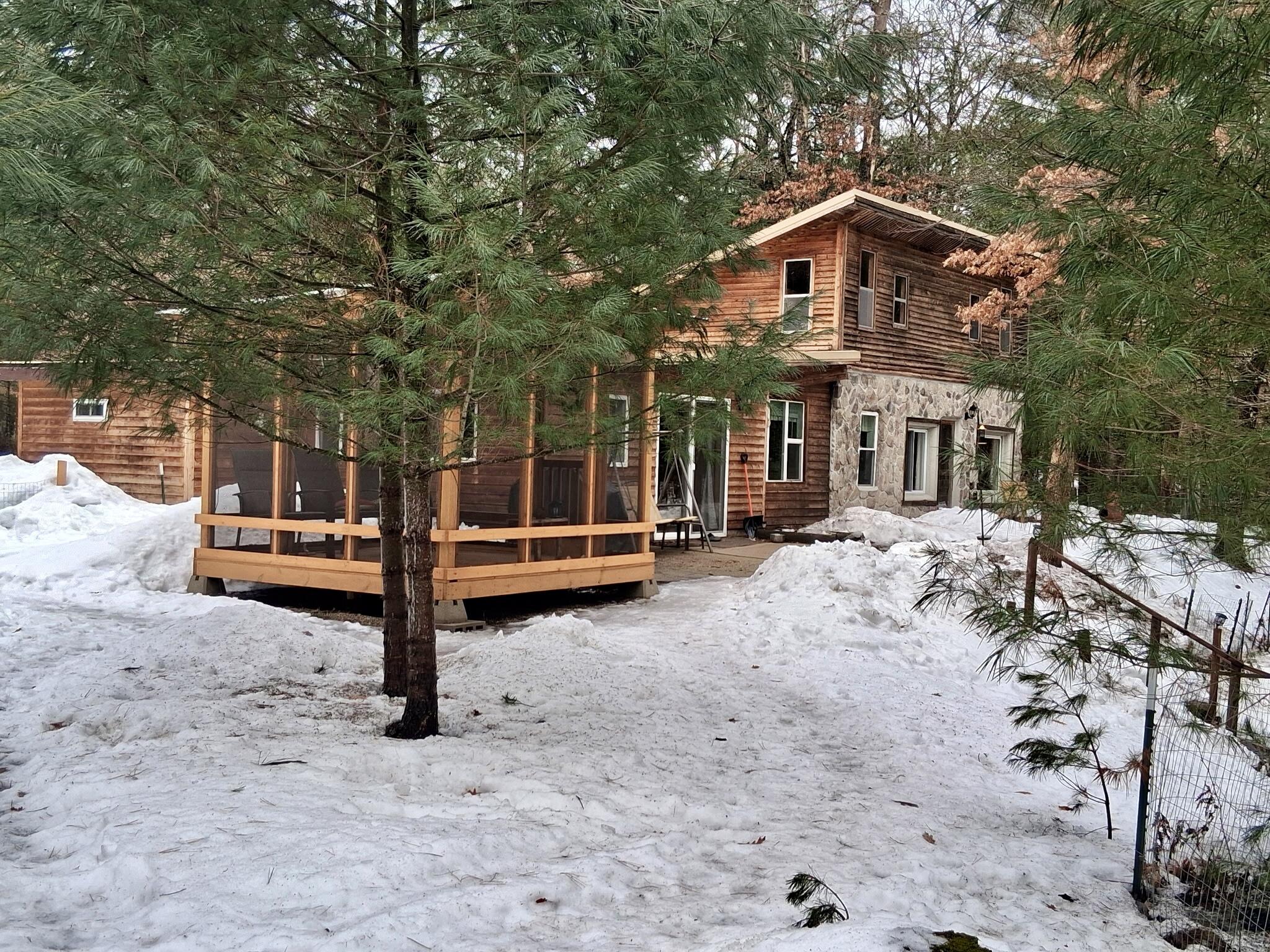 3833 E Creek Wood Drive