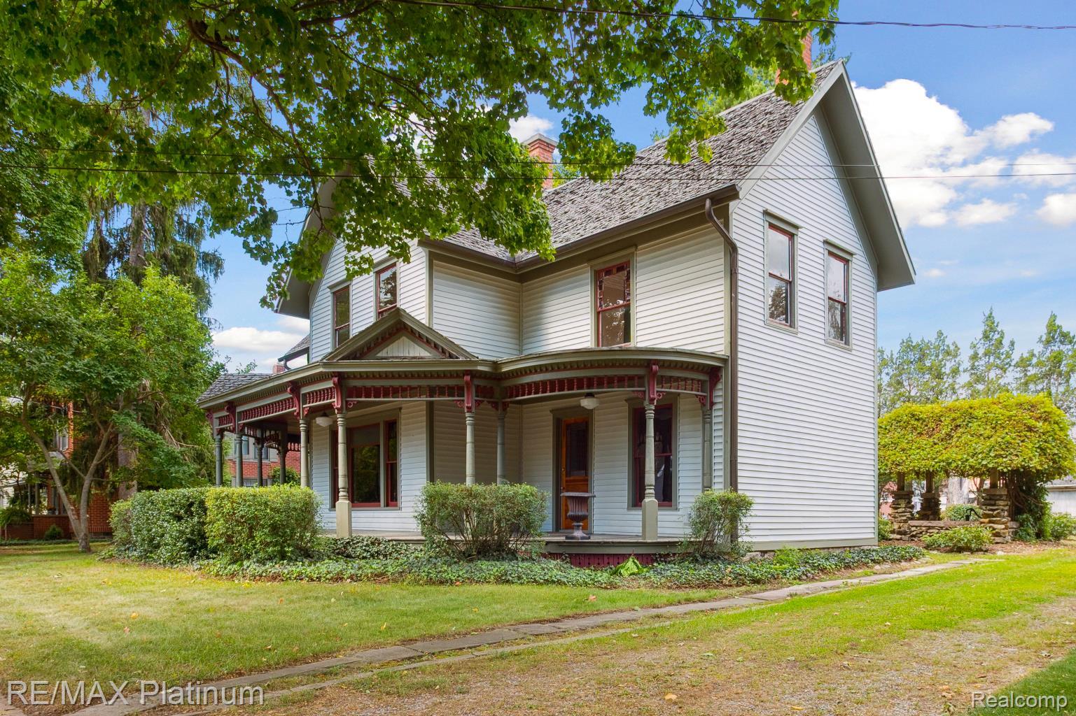 126 W Hanover Street