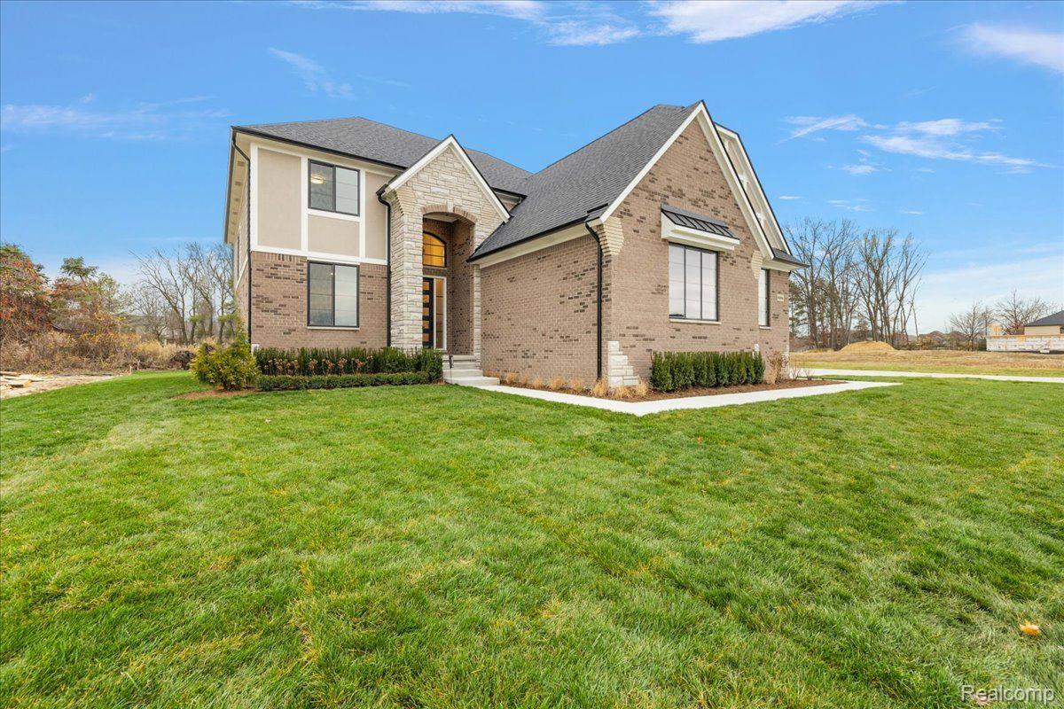 50896 MISTWOOD Drive