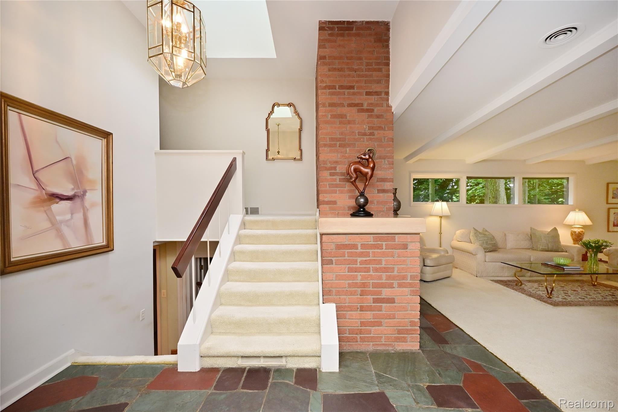 3310 Dogwood Court