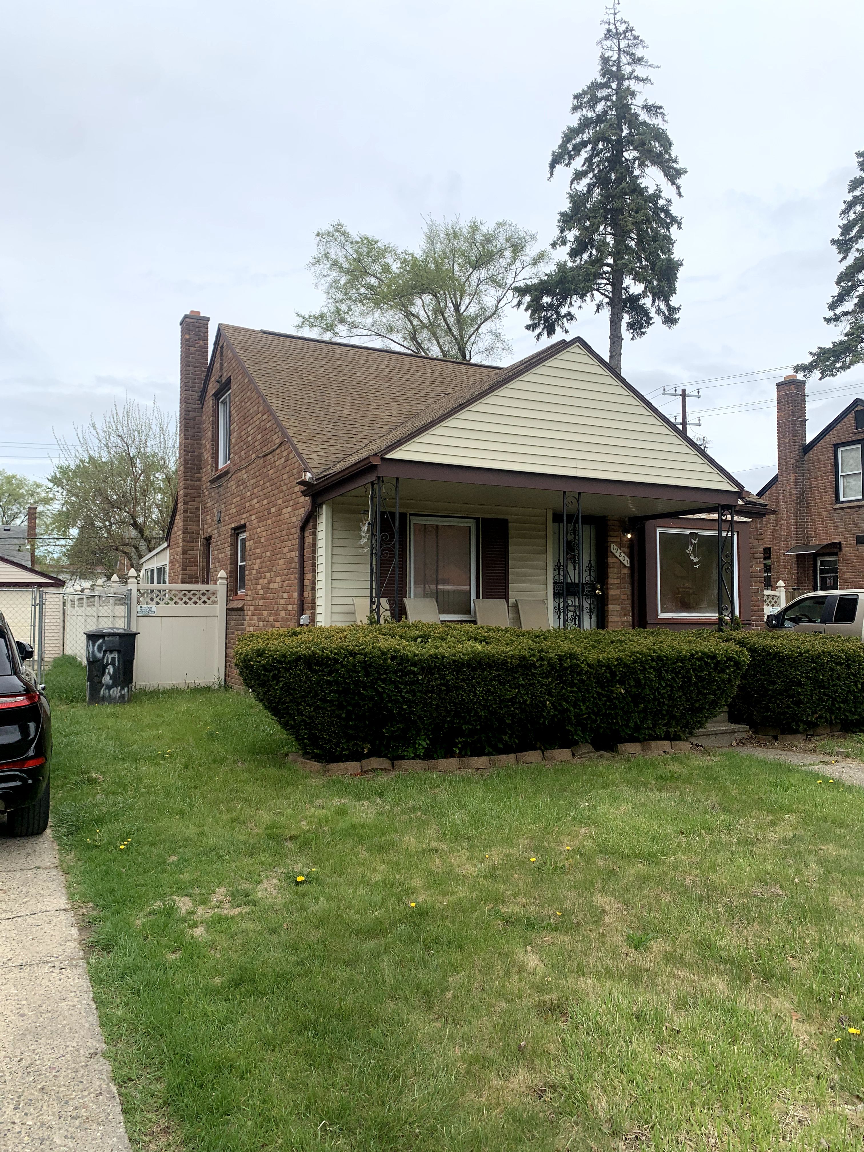 Detroit City Wayne, Michigan 48219, United States, 2 Bedrooms Bedrooms, ,2 BathroomsBathrooms,Residential,Pending,127053