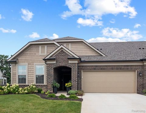 823 Kelpie Drive Pittsfield Charter Township MI 48108