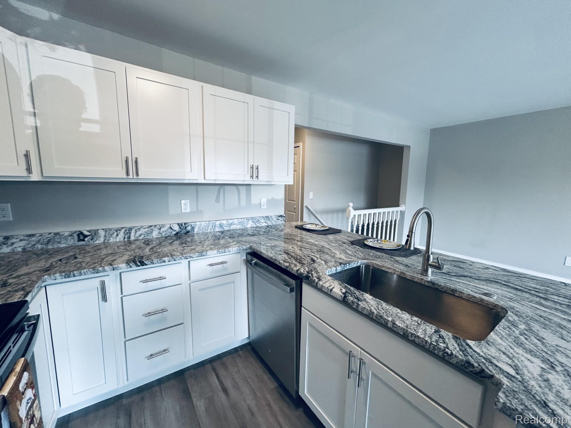 25323 Potomac Drive 2