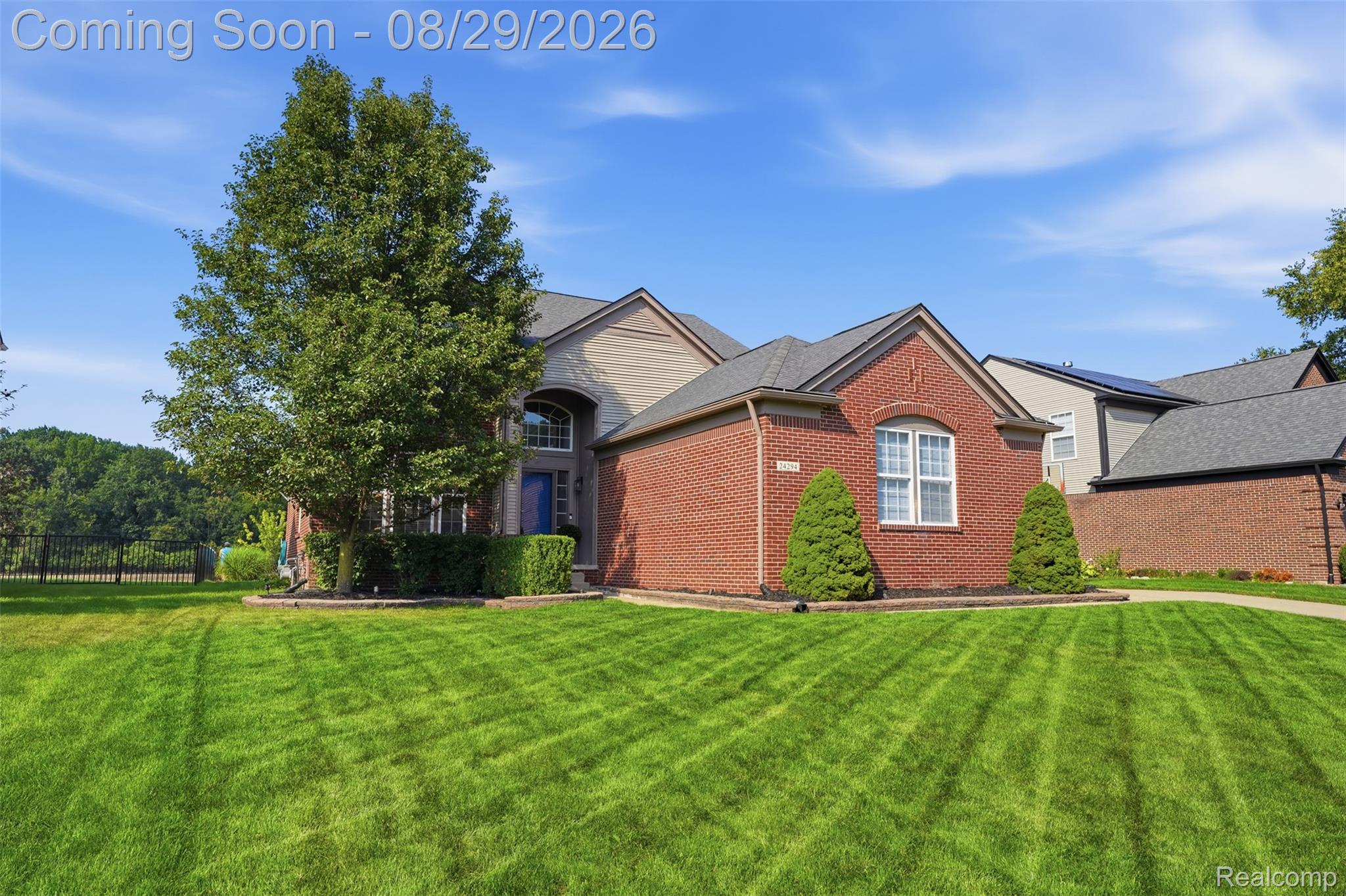 24294 Summer Lane
