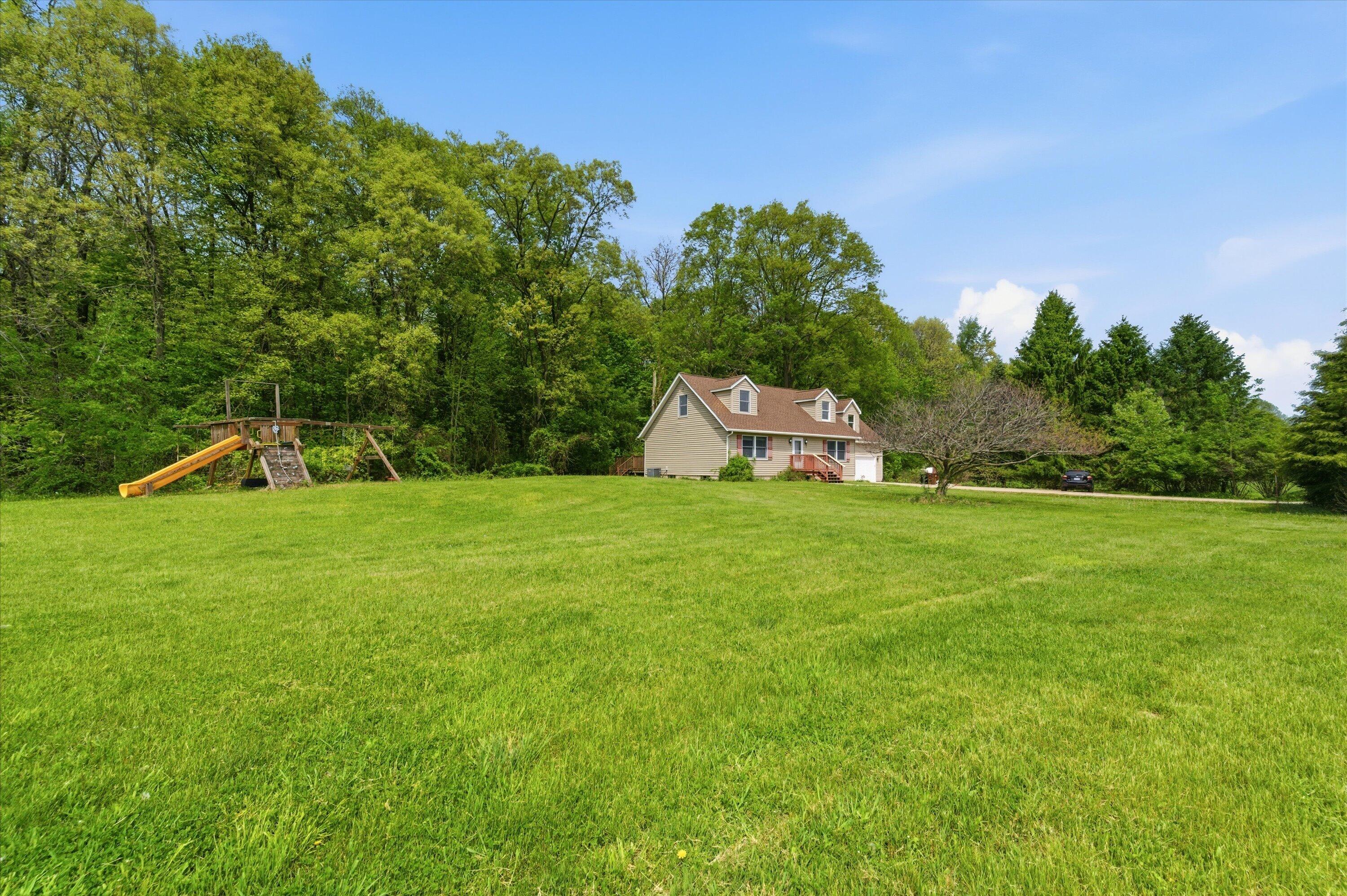 9949 Crofoot Road