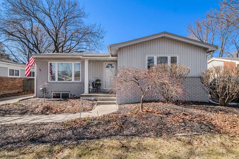 1263 Langley Boulevard Clawson City Oakland MI 48017