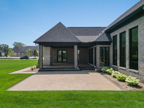Tiny photo for 61570 Cotswold Drive, Washington Township, MI 48094 (MLS # 58050225441)