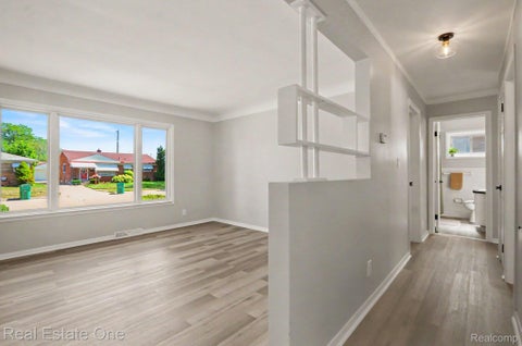 Tiny photo for 24337 Courtland Avenue, Eastpointe City, MI 48021 (MLS # 20261069334)