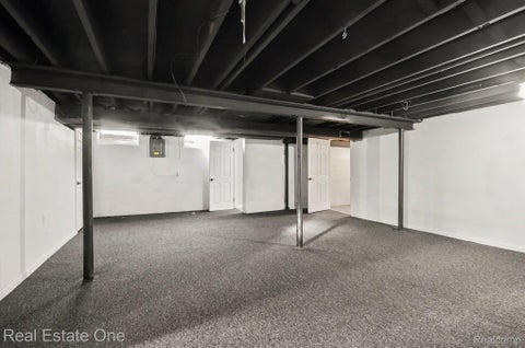 Tiny photo for 24337 Courtland Avenue, Eastpointe City, MI 48021 (MLS # 20261069334)