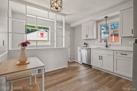 Tiny photo for 24337 Courtland Avenue, Eastpointe City, MI 48021 (MLS # 20261069334)