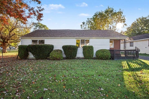 Photo of 612 S 31ST Street, Buena Vista Charter Township, MI 48601 (MLS # 61050225559)