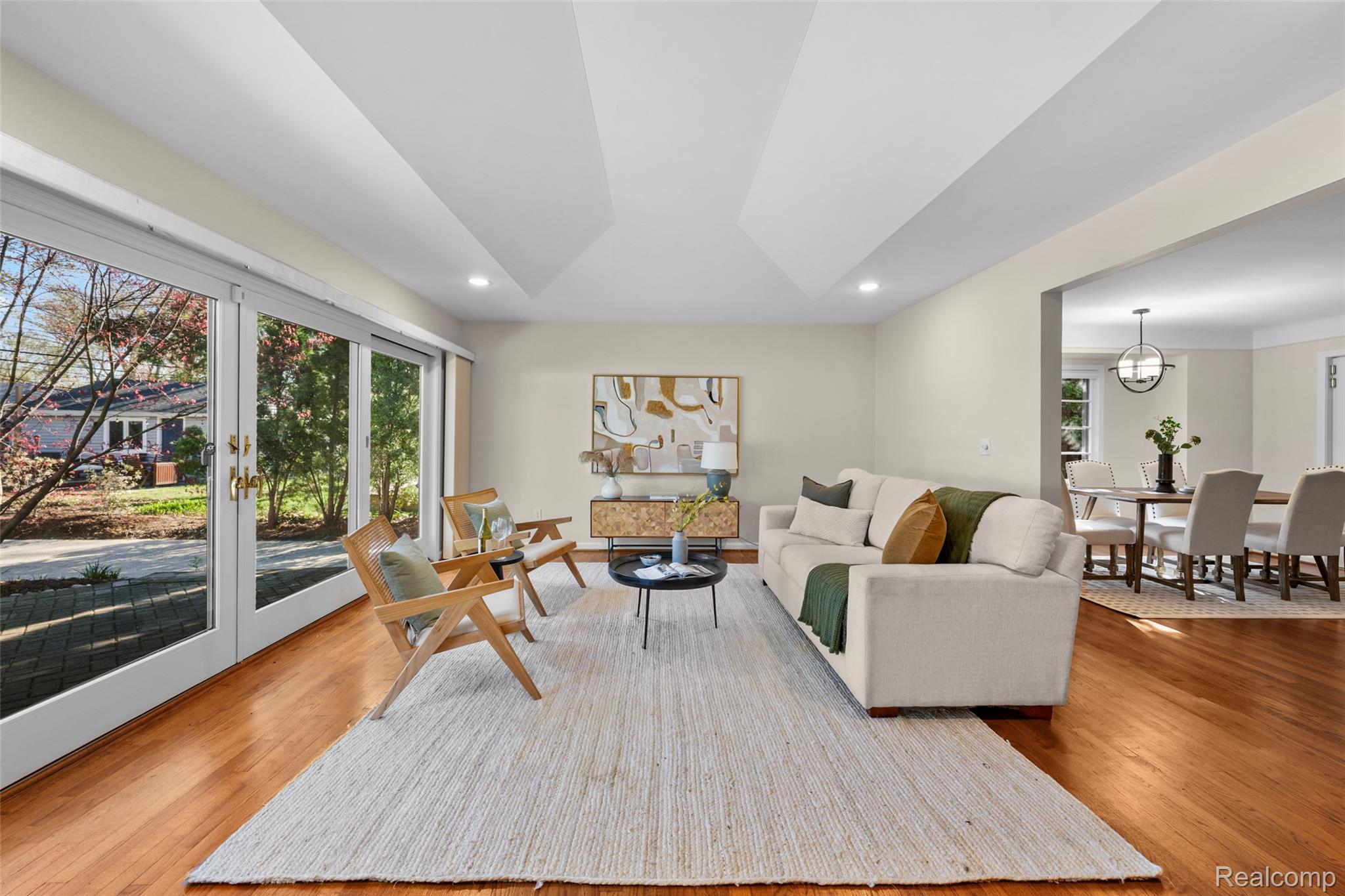 408 Orchard View Drive