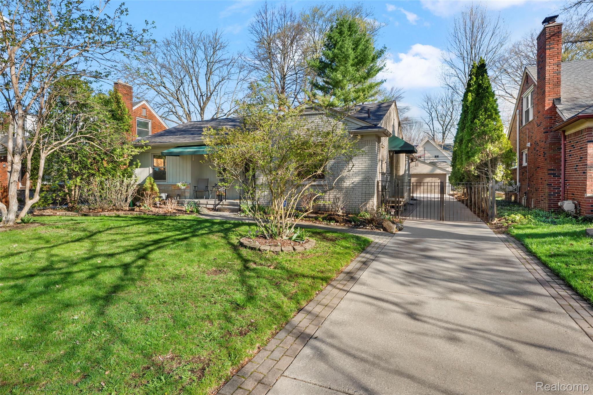 408 Orchard View Drive