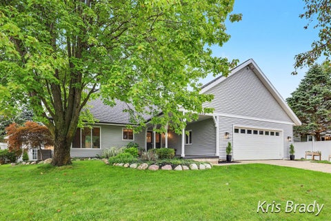Photo of 4535 Forest Lake Court SE, Kentwood City, MI 49546 (MLS # 65026047564)