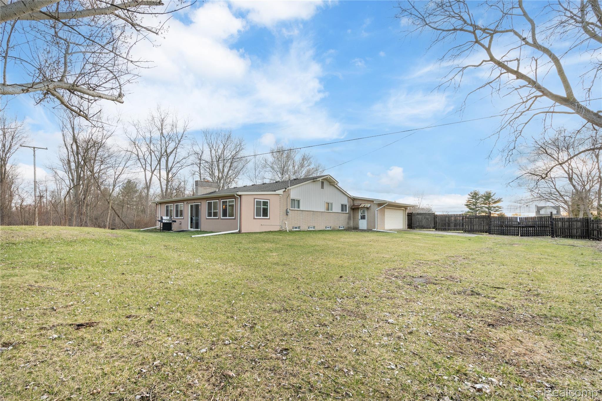 15701 Middlebelt Road