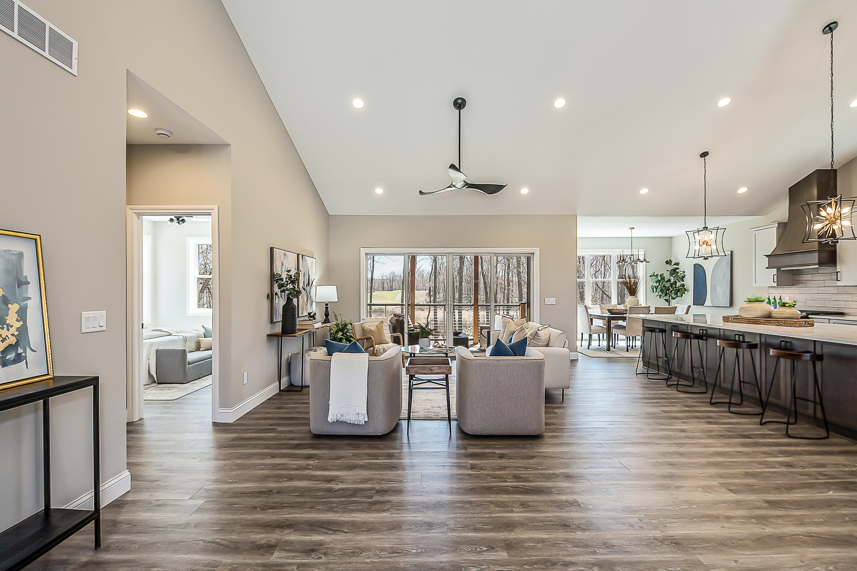 5215 Grande View Lane