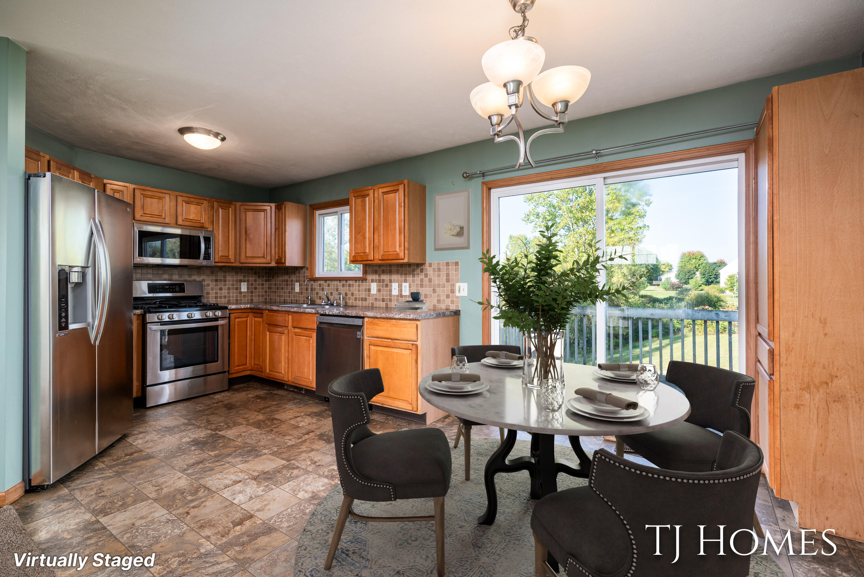 10525 Edgerton Avenue NE