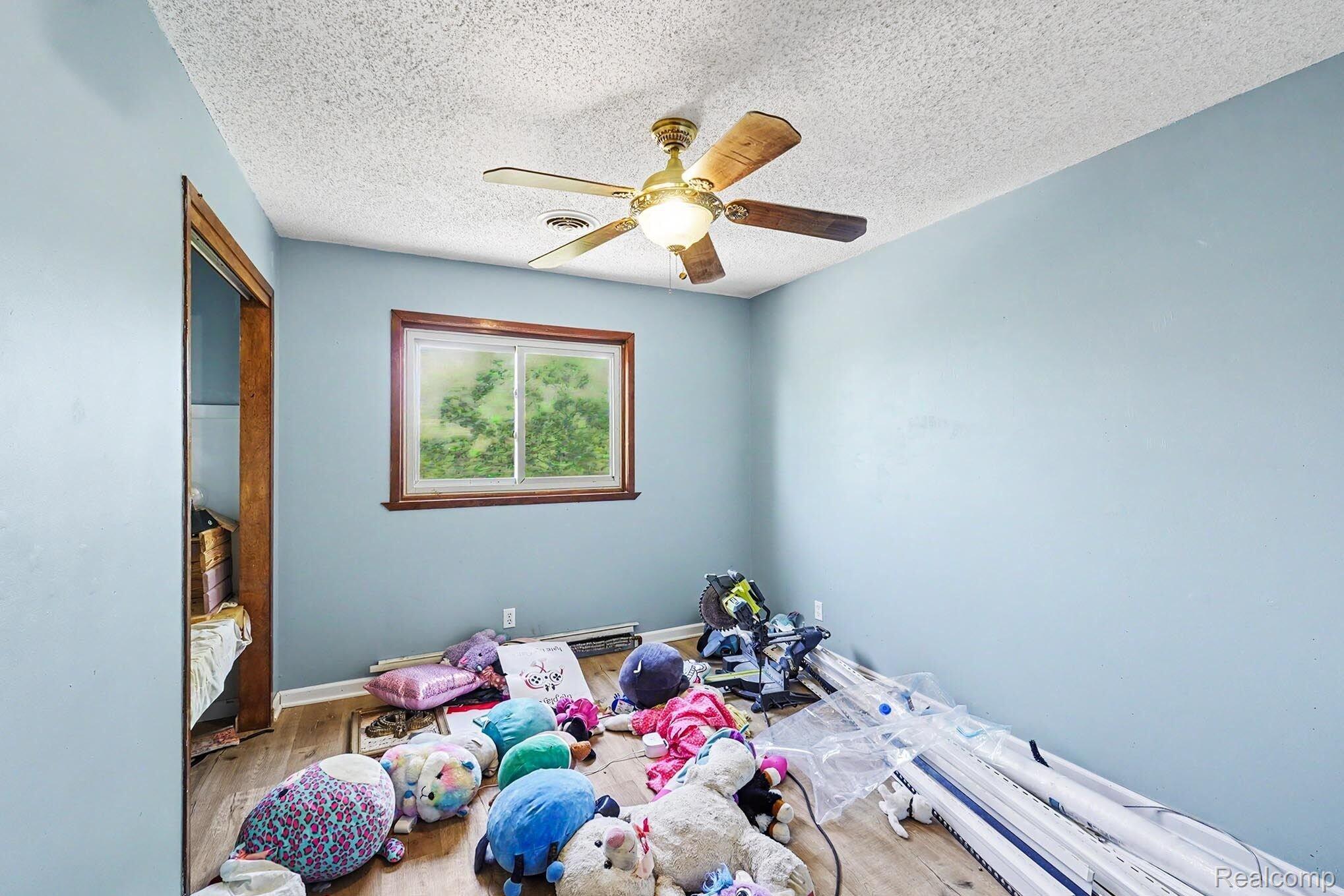 7255 Lahring Road