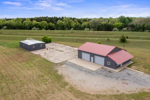 12292 S Oak Avenue Grant Township MI 49327