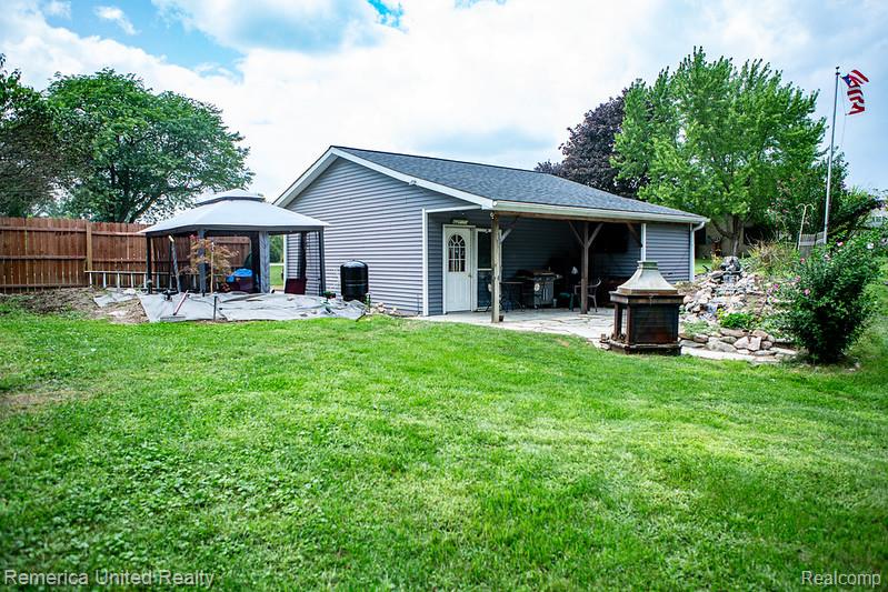 252 Pinewood Drive