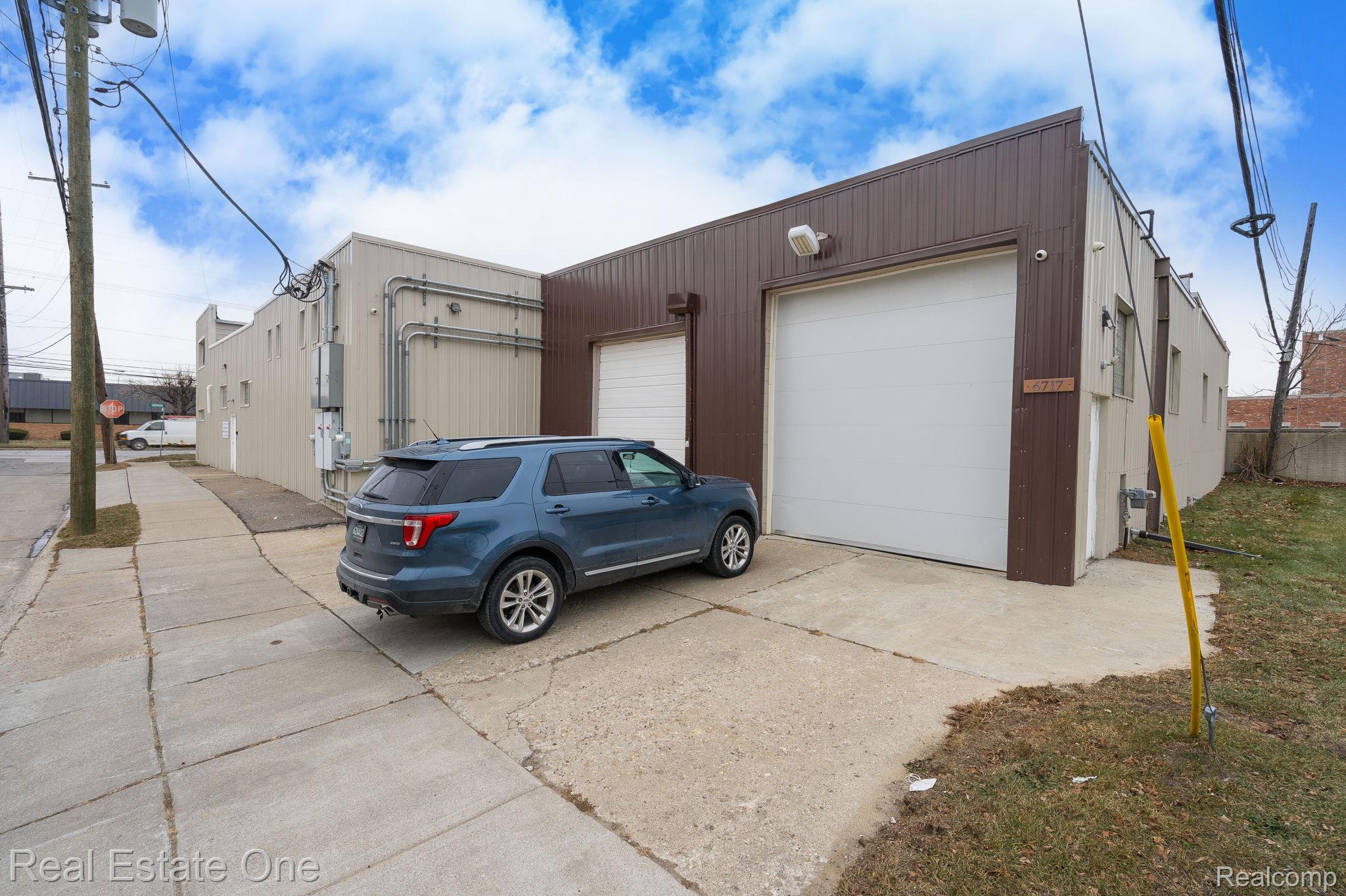 23404 Sherwood Avenue