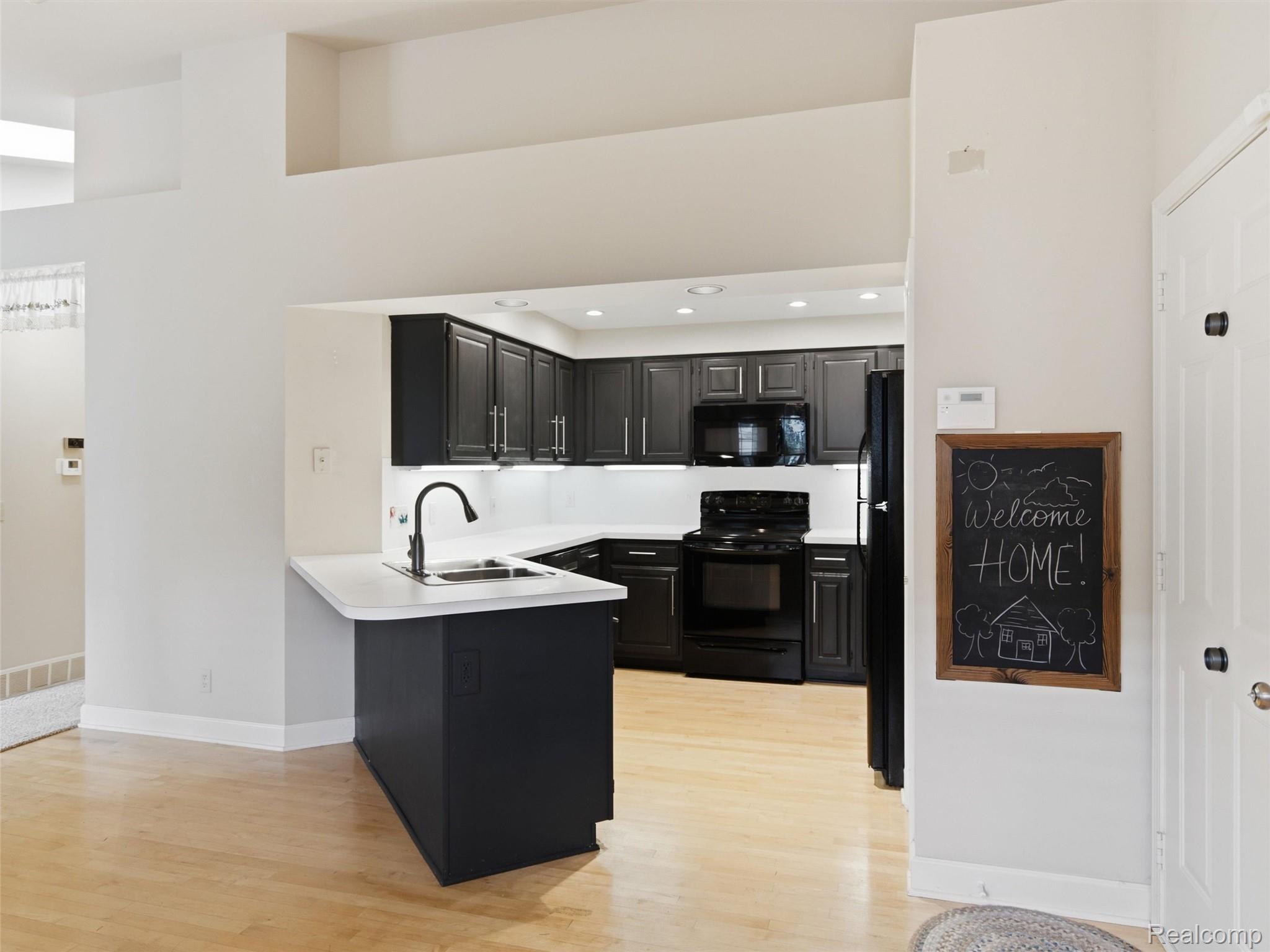6346 Squire Lake Drive