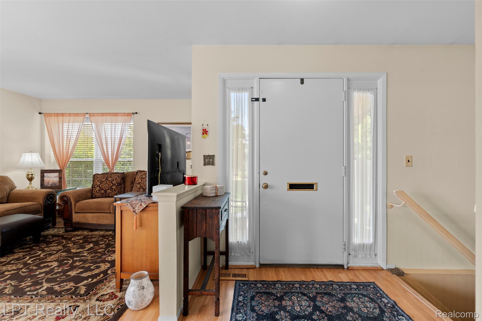 40699 Newport Drive 256