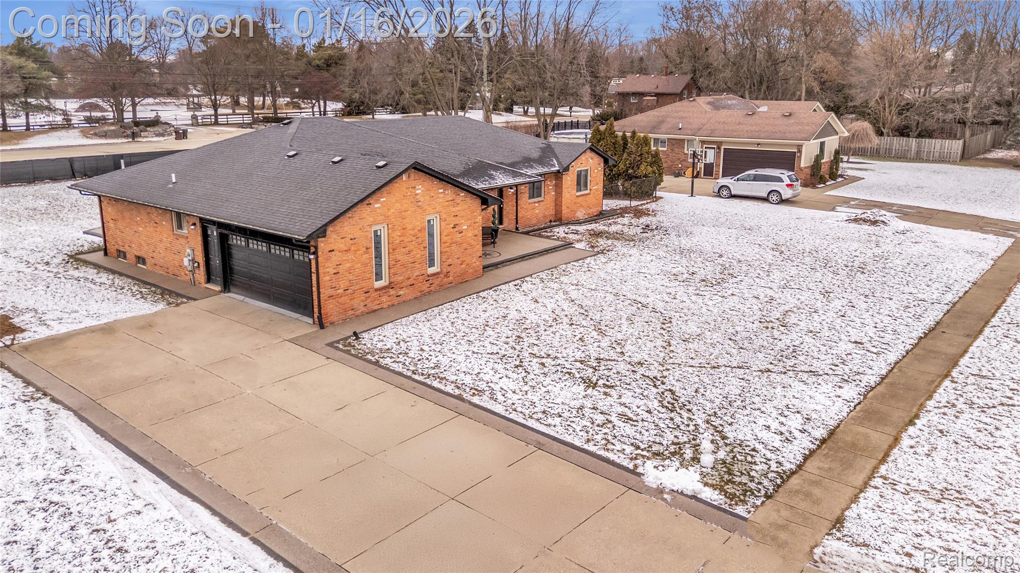 49685 Richardson Drive