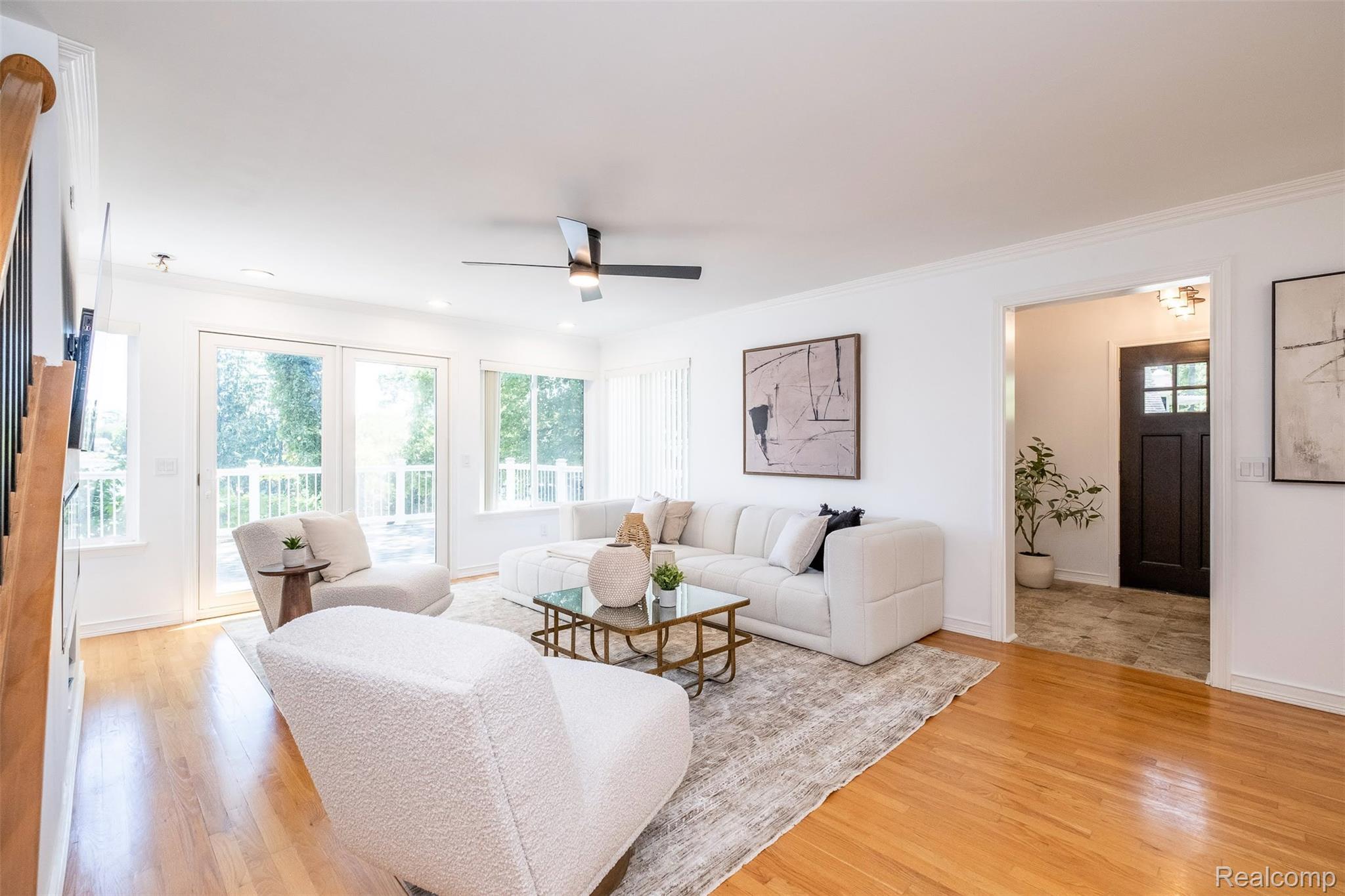 524 Fernhurst Court