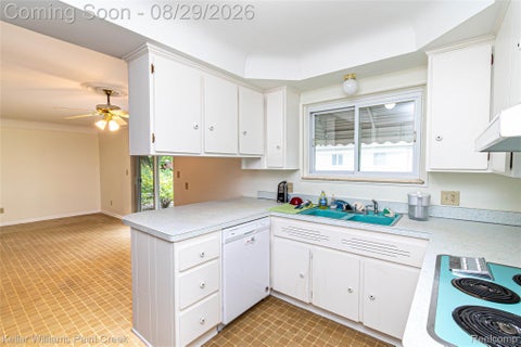 Tiny photo for 11534 Briarcliff Drive, Warren City, MI 48093 (MLS # 20261068598)