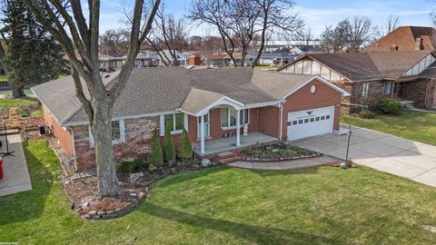 41589 Windmill Street Harrison Charter Township MI 48045