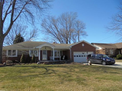 Photo of 41589 Windmill Street, Harrison Charter Township, MI 48045 (MLS # 58050203291)