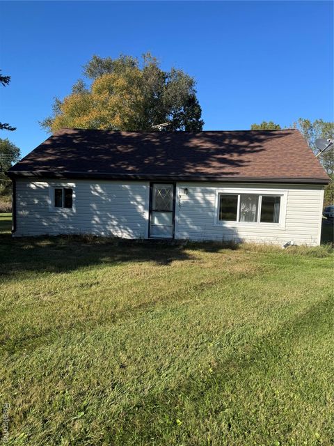 3762 Pratt Road Hadley Township MI 48455