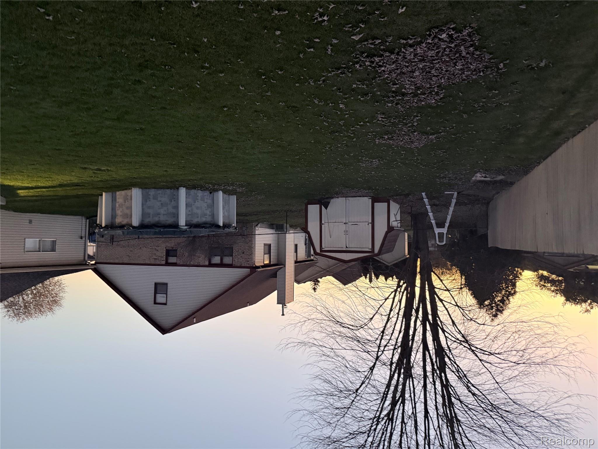 26384 Mapleridge Drive