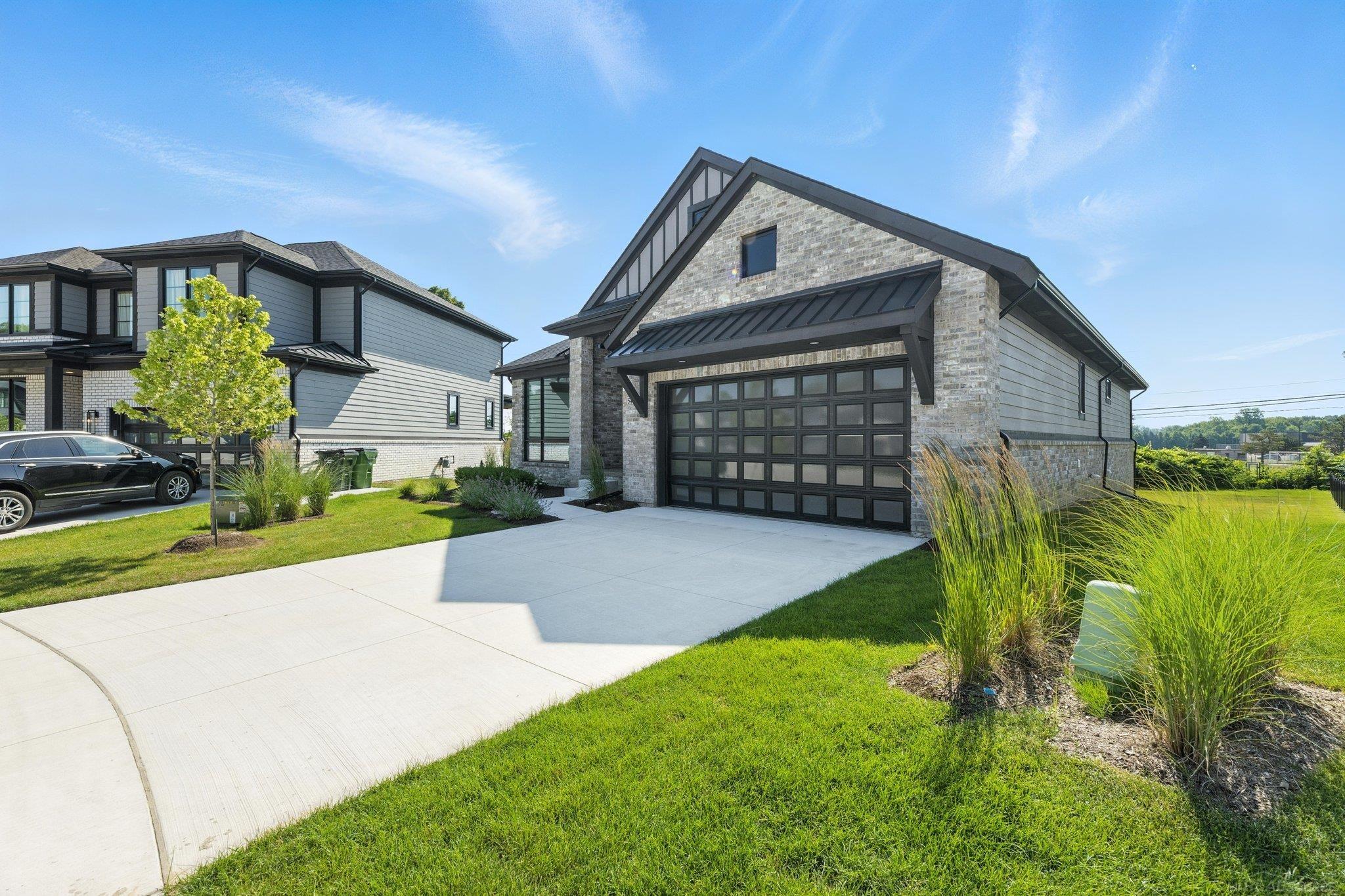54714 Camden Court