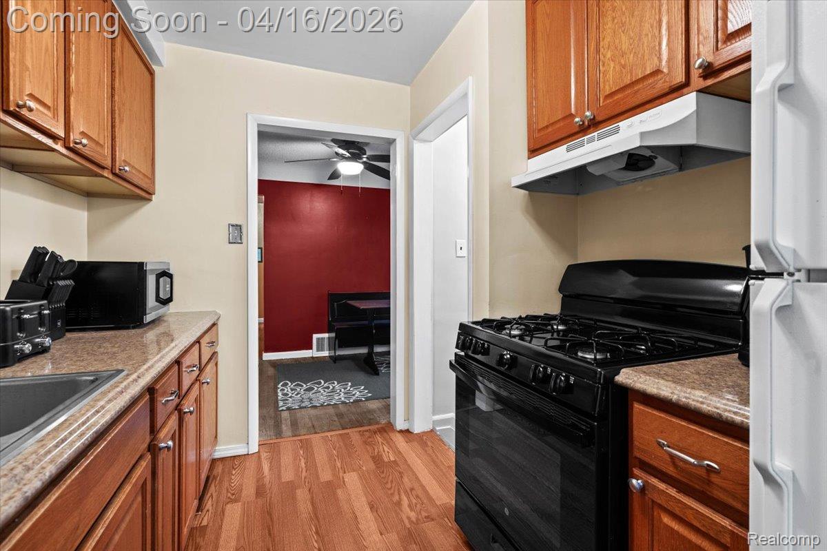 21330 Caledonia Avenue