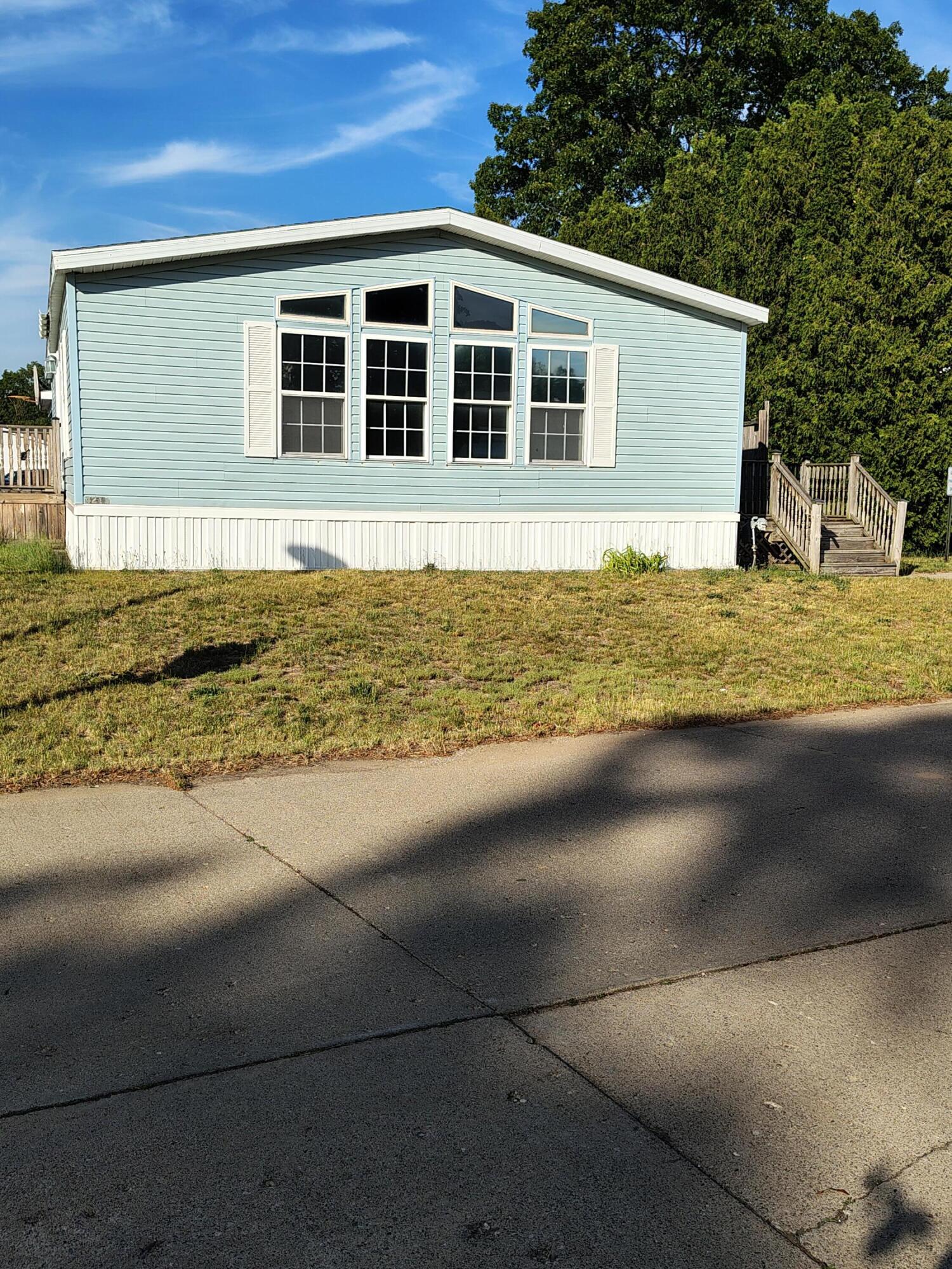 4211 Squaw Creek Trail