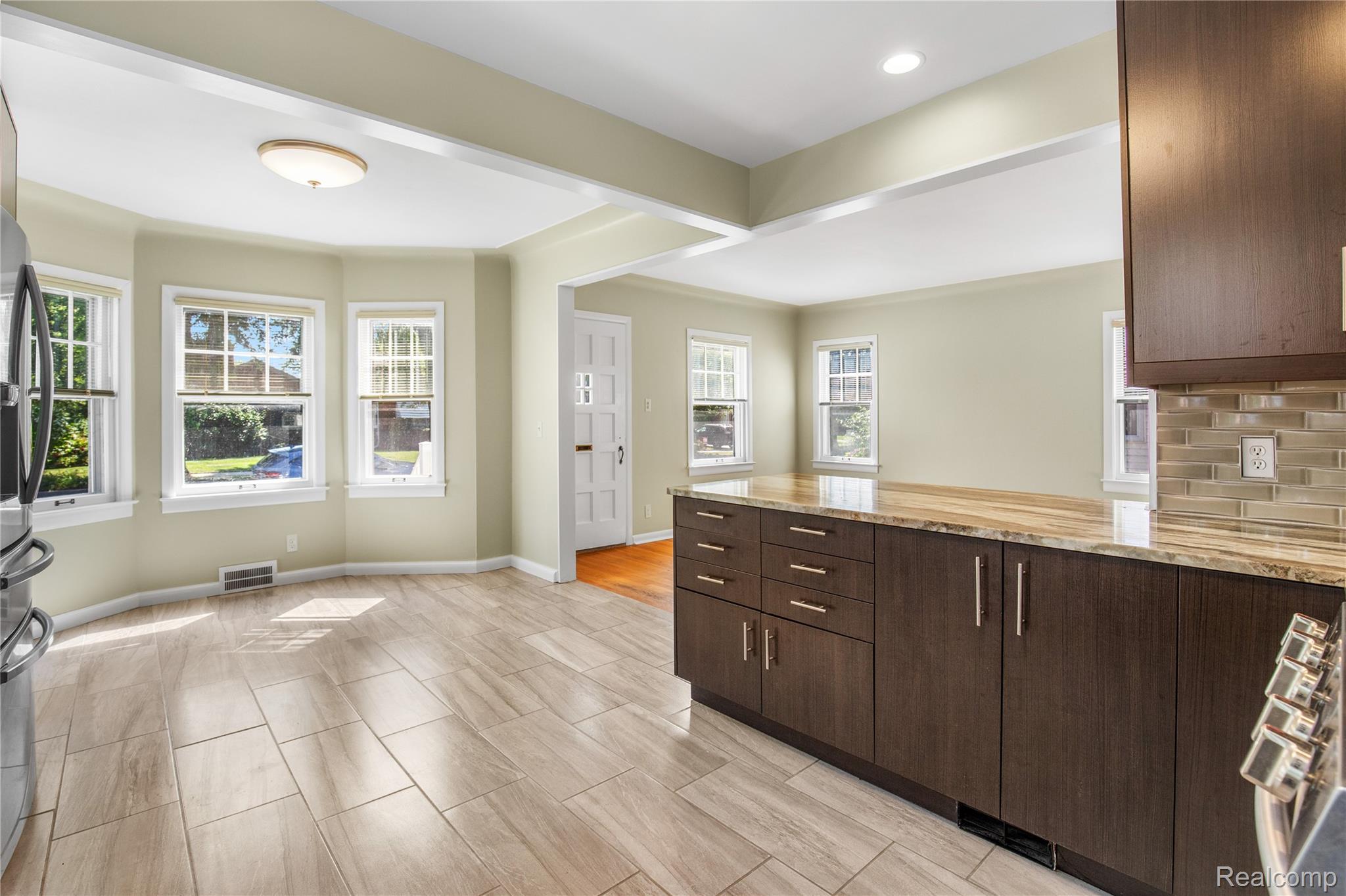 Detroit City, Michigan 48224, United States, 3 Bedrooms Bedrooms, ,2 BathroomsBathrooms,Residential,Active,175537