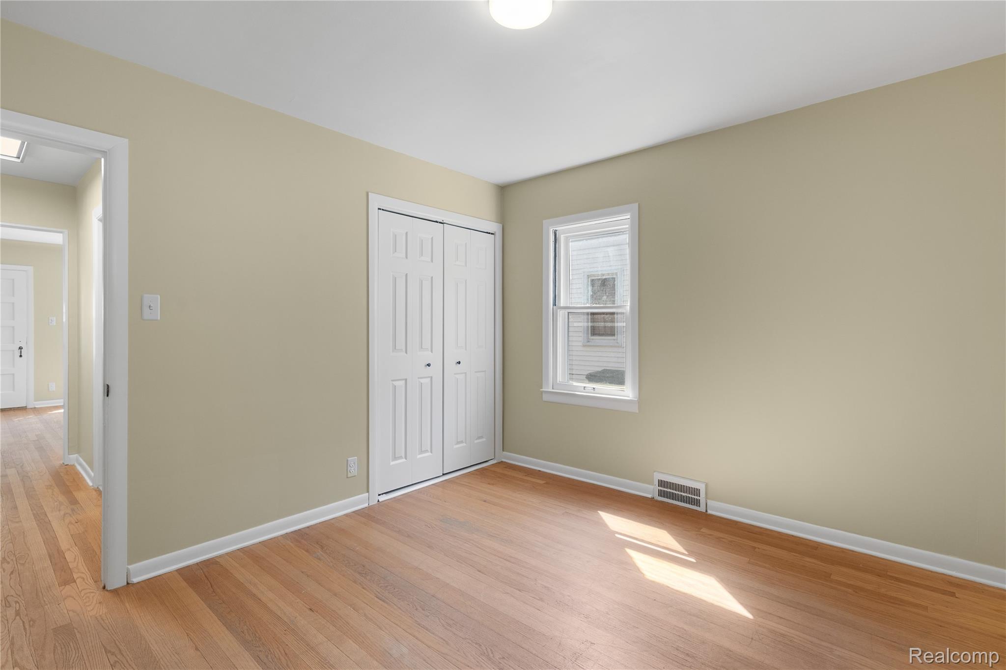 Detroit City, Michigan 48224, United States, 3 Bedrooms Bedrooms, ,2 BathroomsBathrooms,Residential,Active,175537